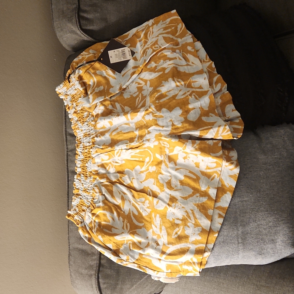 Ava & Viv Linen shorts 2xl